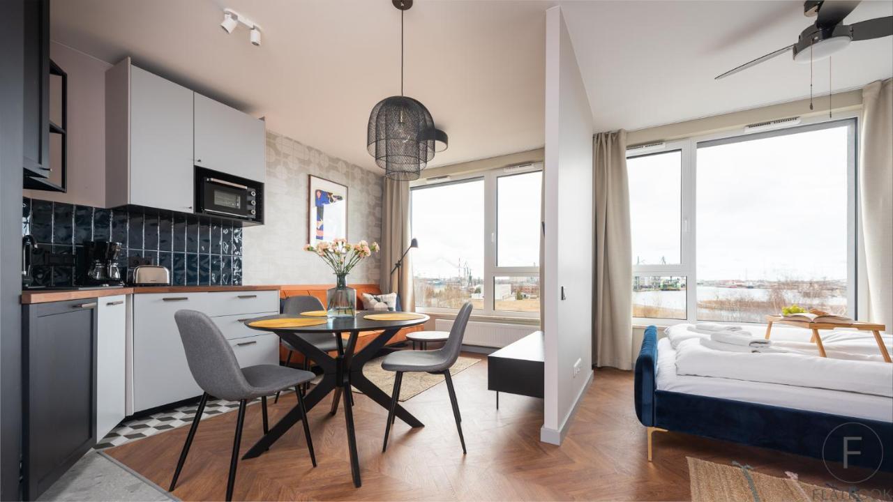 Flatbook - City Center Apartments Chlebova With Gym Gdansk Bagian luar foto